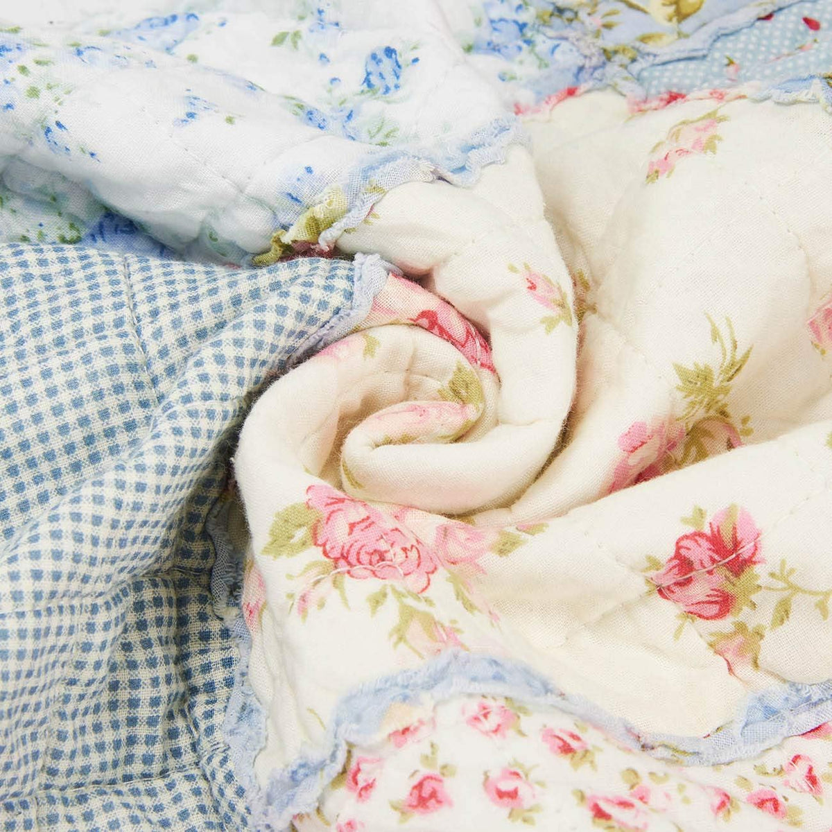 Full‑Queen Blue Floral Patchwork Quilt