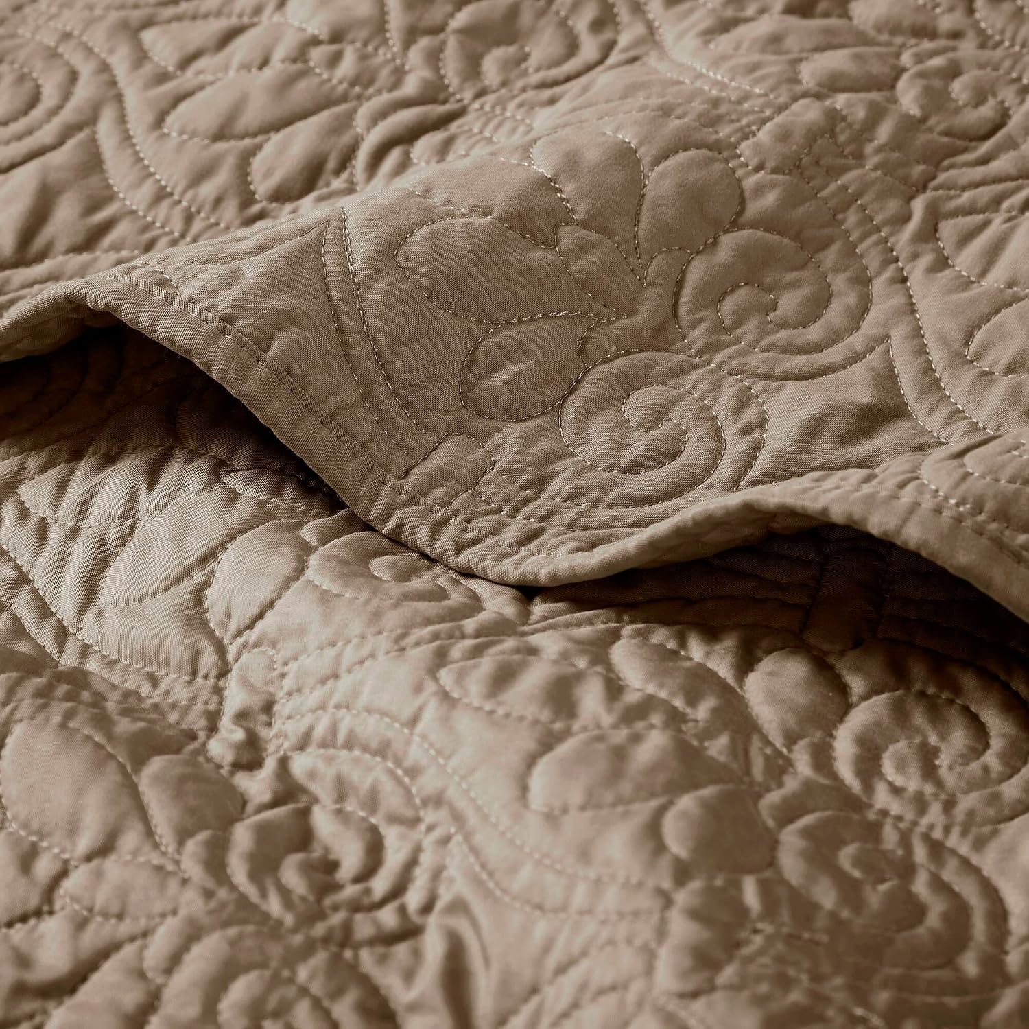 Park 60"x70" Khaki Damask Throw Blanket
