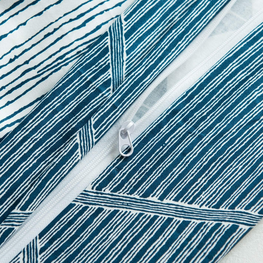 Queen Blue‑White Aztec Duvet Cover Set