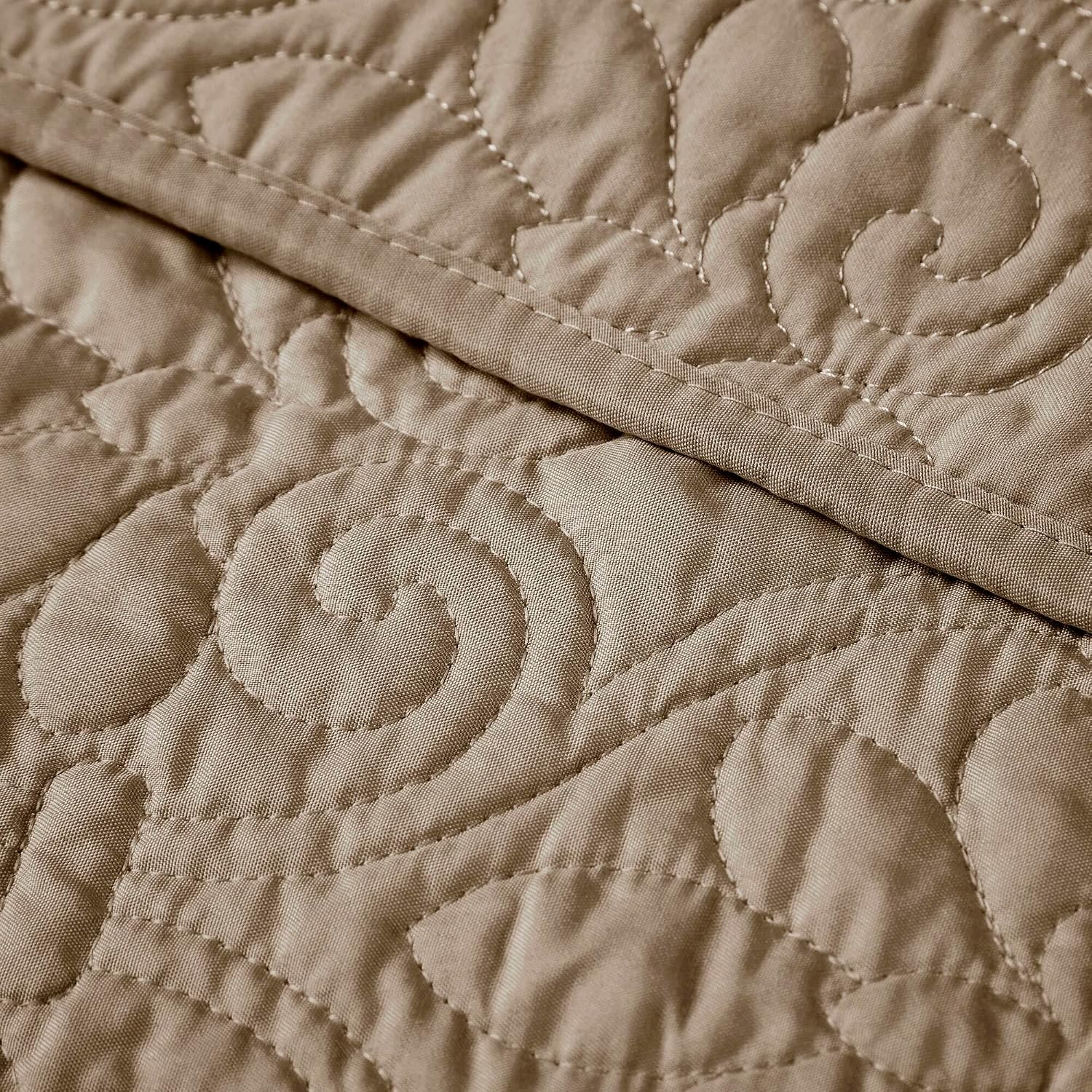 Park 60"x70" Khaki Damask Throw Blanket